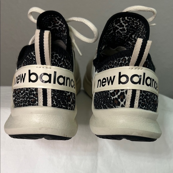 New Balance Women's Nergize Sport Leopard Walking Sneakers Size 10 - Picture 5 of 12